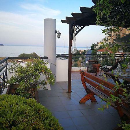 Port View Suites Кавала Экстерьер фото